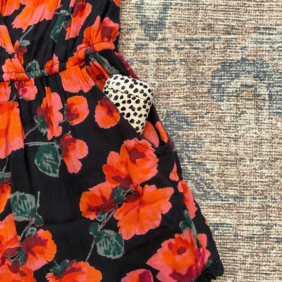 BILLABONG RED FLORAL ROMPER - Picture 2 of 4